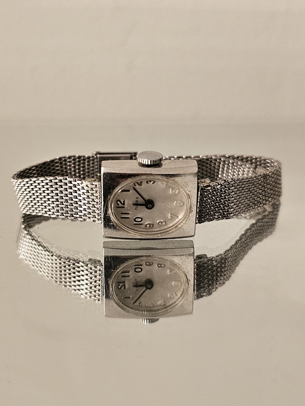 Vintage Timex  Silver Mesh Bracelet Watch - Silver Dial